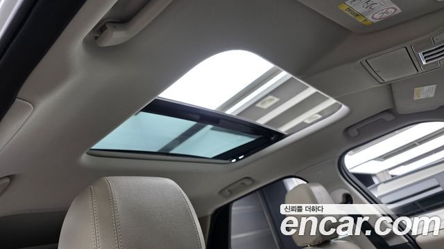 Land Rover Discovery 5 2.0 SD4 SE 2019 — фото 17