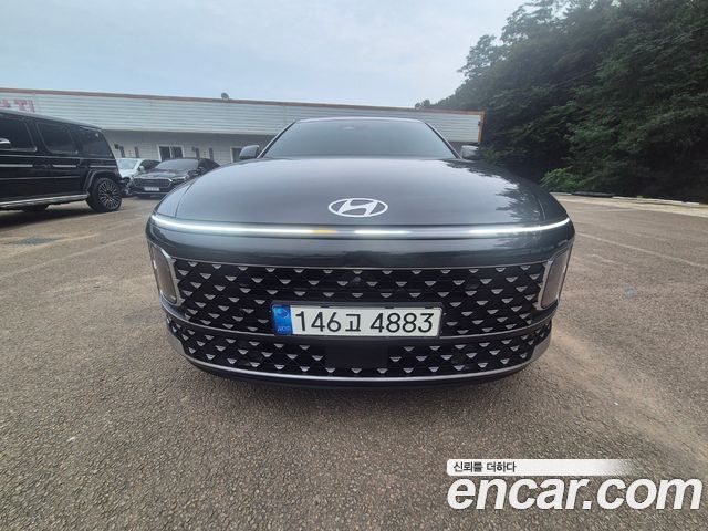 Hyundai Grandeur (GN7) 2,5 Gasoline 2WD Exclusive
