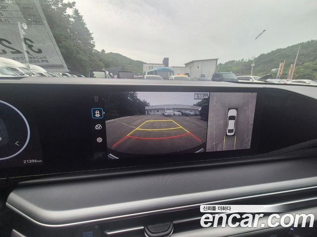 Hyundai Grandeur (GN7) 2,5 Gasoline 2WD Exclusive 2023 — фото 16
