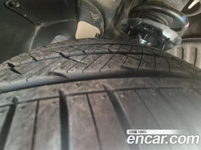 Hyundai Grandeur (GN7) 2,5 Gasoline 2WD Exclusive 2023 — фото 19