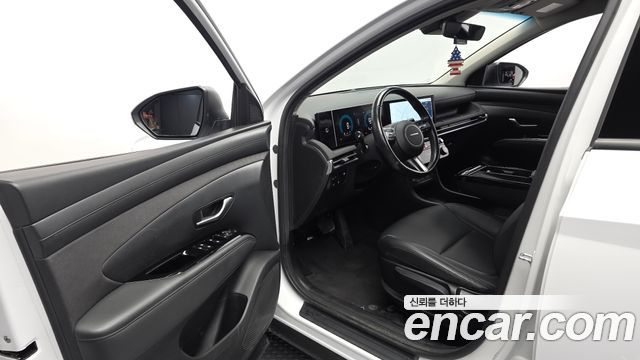 Hyundai Tucson (NX4) Gasoline 1.6 Turbo 2WD Premium 2024 — фото 10