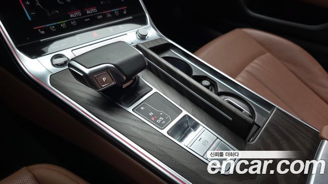 Audi A6 (C8) 40 TDI Premium 2022 — фото 9