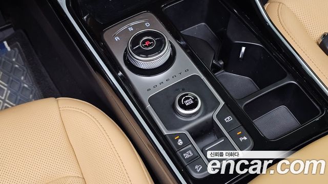 Kia Sorento (IV) HEV 1.6 2WD Noblesse 2023 — фото 9