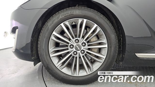 Genesis EQ900 3.8 GDI AWD Luxury 2018 — фото 5