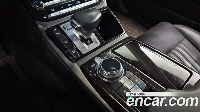 Genesis EQ900 3.8 GDI AWD Luxury 2018 — фото 9