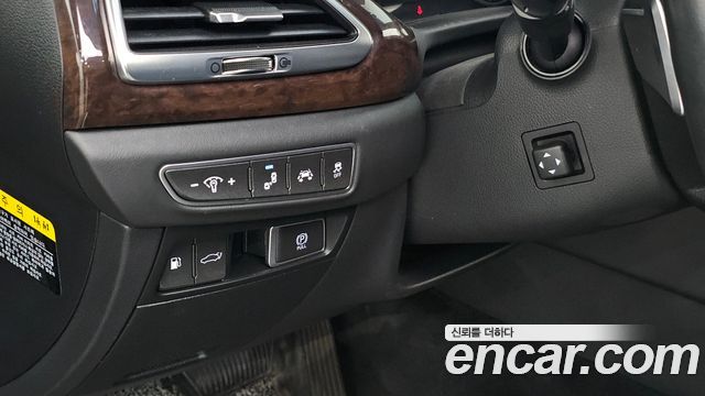 Genesis EQ900 3.8 GDI AWD Luxury 2018 — фото 18