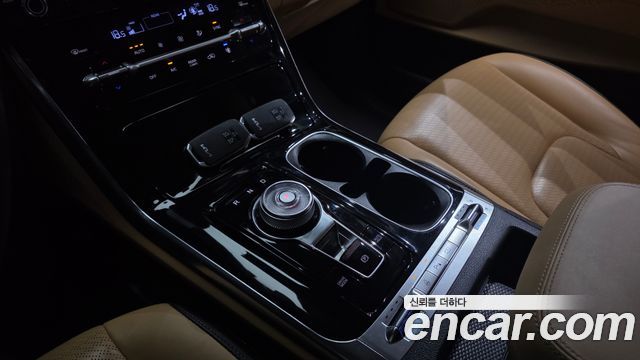 Kia Carnival (IV) Gasoline 9-Seater Signature 2022 — фото 9