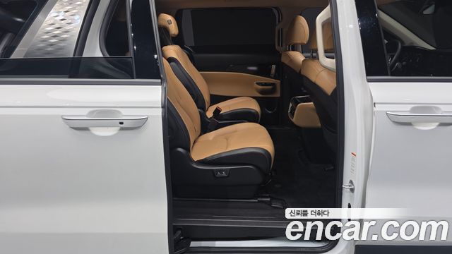 Kia Carnival (IV) Gasoline 9-Seater Signature 2022 — фото 12