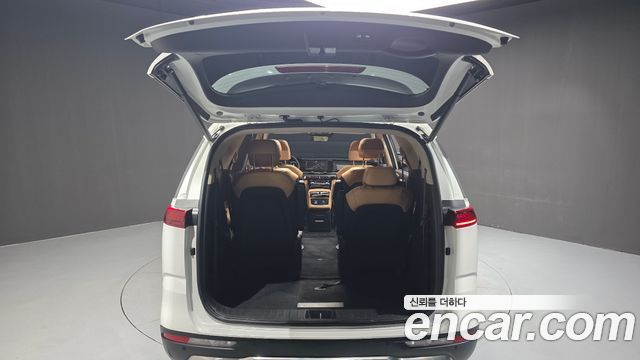 Kia Carnival (IV) Gasoline 9-Seater Signature 2022 — фото 20