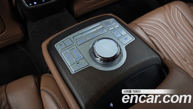Genesis G80 (RG3) Gasoline 3.5 Turbo AWD 2024 — фото 19