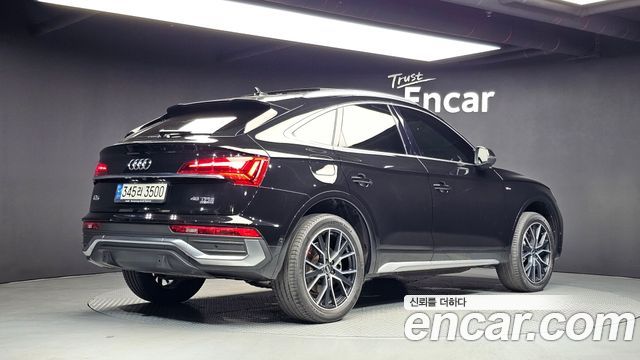 Audi Q5 (FY) 45 TFSI Quattro Sportback Premium 2021 — фото 2