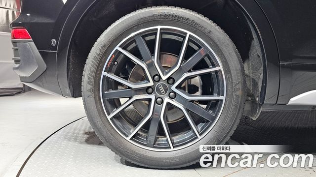 Audi Q5 (FY) 45 TFSI Quattro Sportback Premium 2021 — фото 5