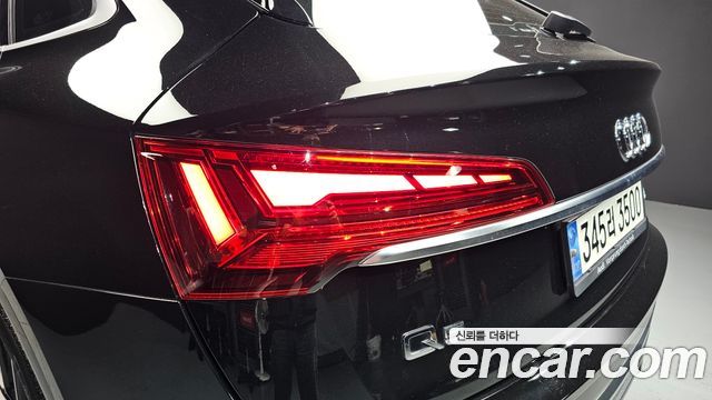 Audi Q5 (FY) 45 TFSI Quattro Sportback Premium 2021 — фото 23