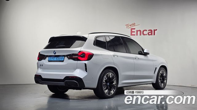 BMW iX3 M Sports 2023 — фото 2