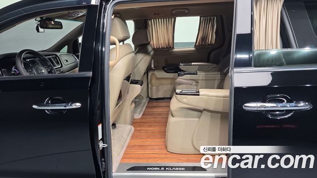 Kia Carnival Gasoline 9-seater Limousine(Special vehicle) 2019 — фото 11
