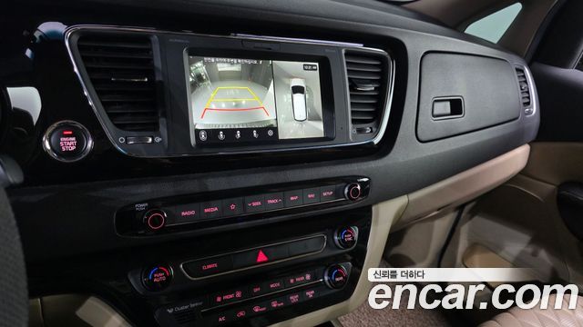 Kia Carnival Gasoline 9-seater Limousine(Special vehicle) 2019 — фото 15