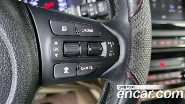 Kia Carnival Gasoline 9-seater Limousine(Special vehicle) 2019 — фото 17