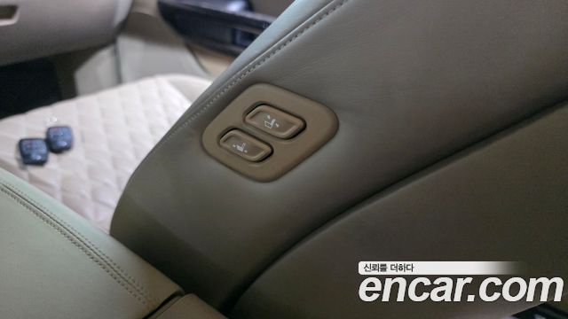 Kia Carnival Gasoline 9-seater Limousine(Special vehicle) 2019 — фото 28