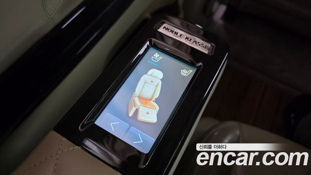 Kia Carnival Gasoline 9-seater Limousine(Special vehicle) 2019 — фото 31