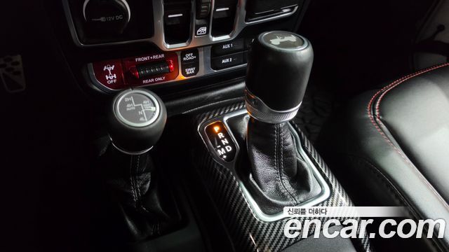 Jeep Wrangler (JL) 2.0 Rubicon 4Door 2024 — фото 9