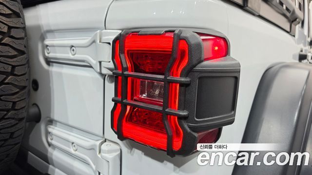 Jeep Wrangler (JL) 2.0 Rubicon 4Door 2024 — фото 23
