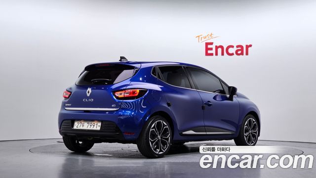 Renault Korea Clio Intens 2018 — фото 2
