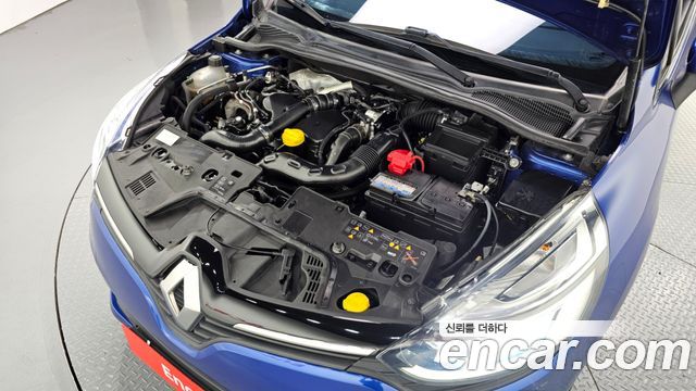 Renault Korea Clio Intens 2018 — фото 6