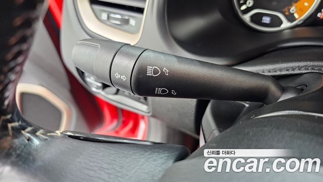 Jeep Renegade 2.0 Diesel Limited AWD 2017 — фото 19