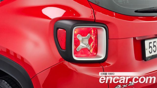 Jeep Renegade 2.0 Diesel Limited AWD 2017 — фото 23