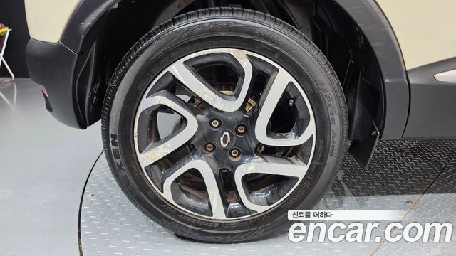Renault Korea QM3 LE 2016 — фото 5