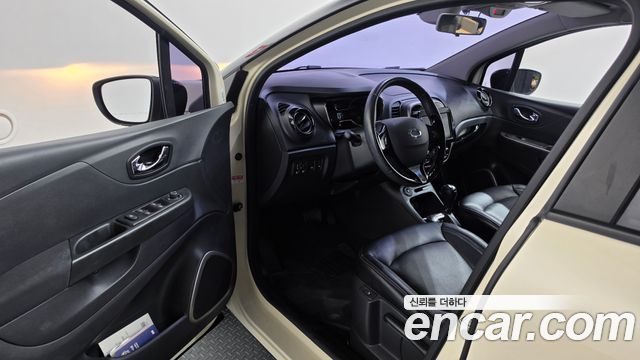 Renault Korea QM3 LE 2016 — фото 10