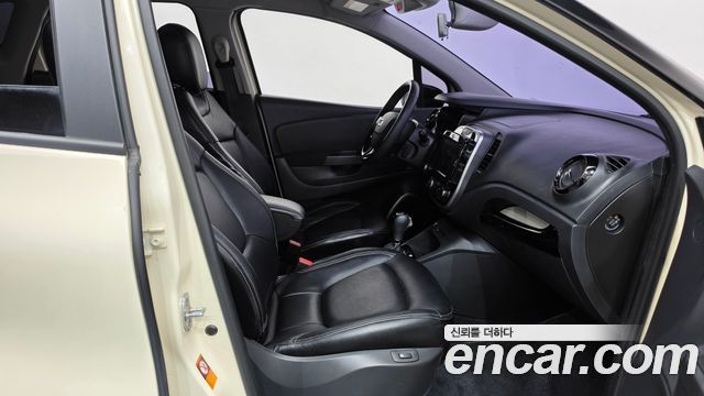 Renault Korea QM3 LE 2016 — фото 11