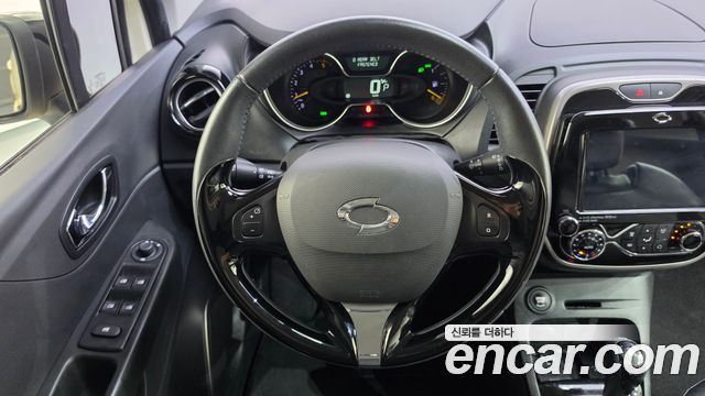 Renault Korea QM3 LE 2016 — фото 13