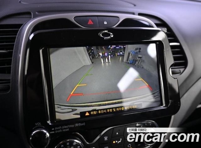 Renault Korea QM3 LE 2016 — фото 16