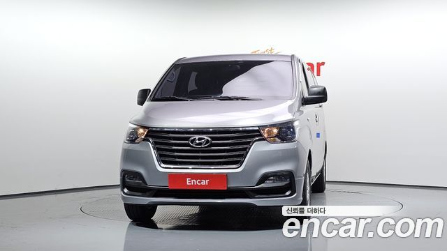 Hyundai Grand Starex Van 5-Seater Modern 2021 — фото 3