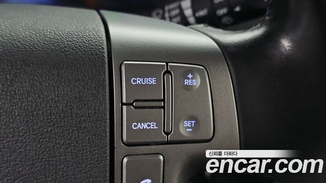 Hyundai Grand Starex Van 5-Seater Modern 2021 — фото 17