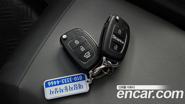 Hyundai Grand Starex Van 5-Seater Modern 2021 — фото 19