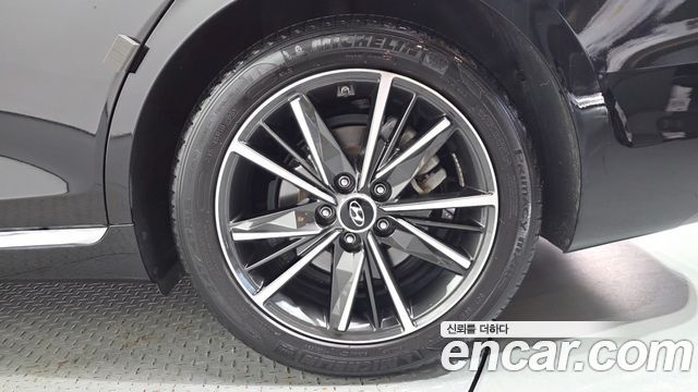 Hyundai Grandeur (IG) 3.3 Premium 2020 — фото 21