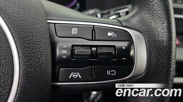 Kia Sportage (V) Diesel 2.0 2WD Trendy 2023 — фото 16