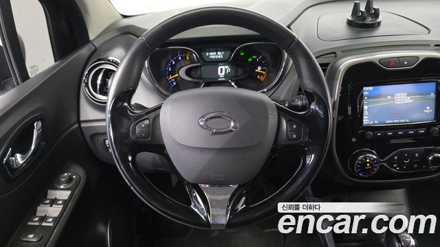 Renault Korea QM3 LE 2015 — фото 13