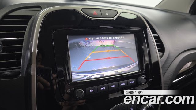 Renault Korea QM3 LE 2015 — фото 16