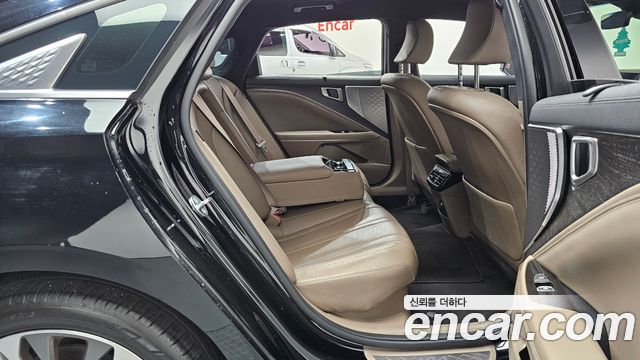 Kia K8 Hybrid Noblesse 2022 — фото 11