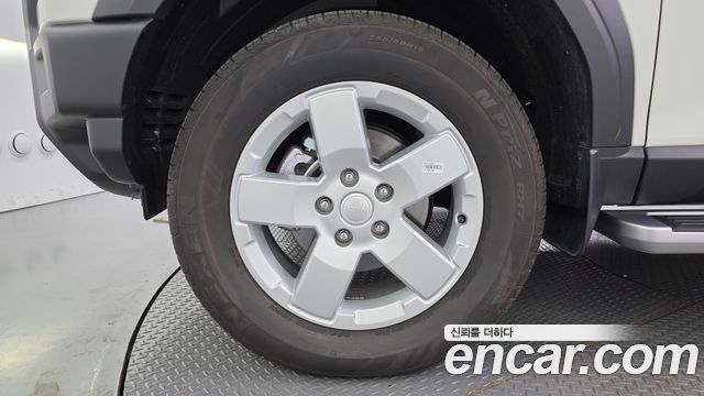 KG Mobility (SsangYong) Musso (Q300) Gasoline 2.0 4WD M7 2026 — фото 5