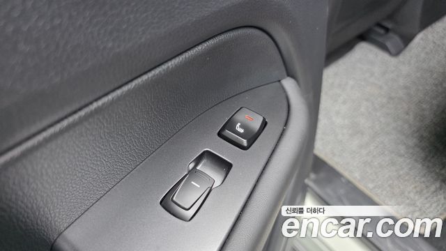 KG Mobility (SsangYong) Musso (Q300) Gasoline 2.0 4WD M7 2026 — фото 18