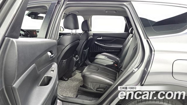 Hyundai Santa Fe Gasoline 2.5T 2WD Premium 2021 — фото 11