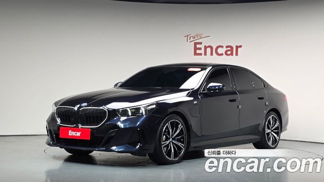 BMW 5 Series (G60) 530e M Sport 2025 — фото 11