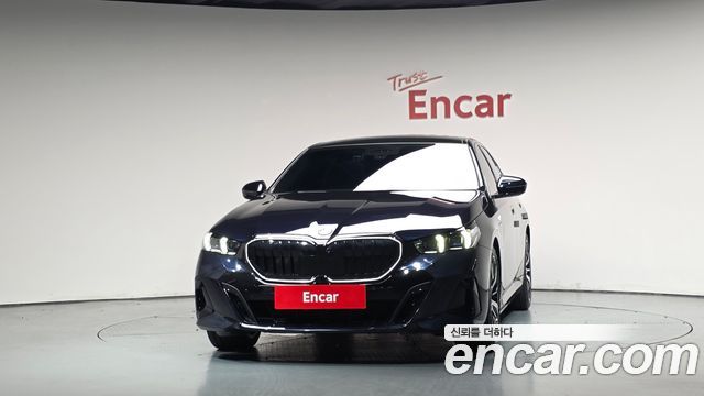 BMW 5 Series (G60) 530e M Sport 2025 — фото 3