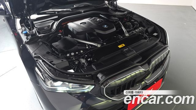 BMW 5 Series (G60) 530e M Sport 2025 — фото 6