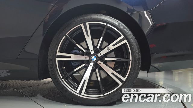 BMW 5 Series (G60) 530e M Sport 2025 — фото 27