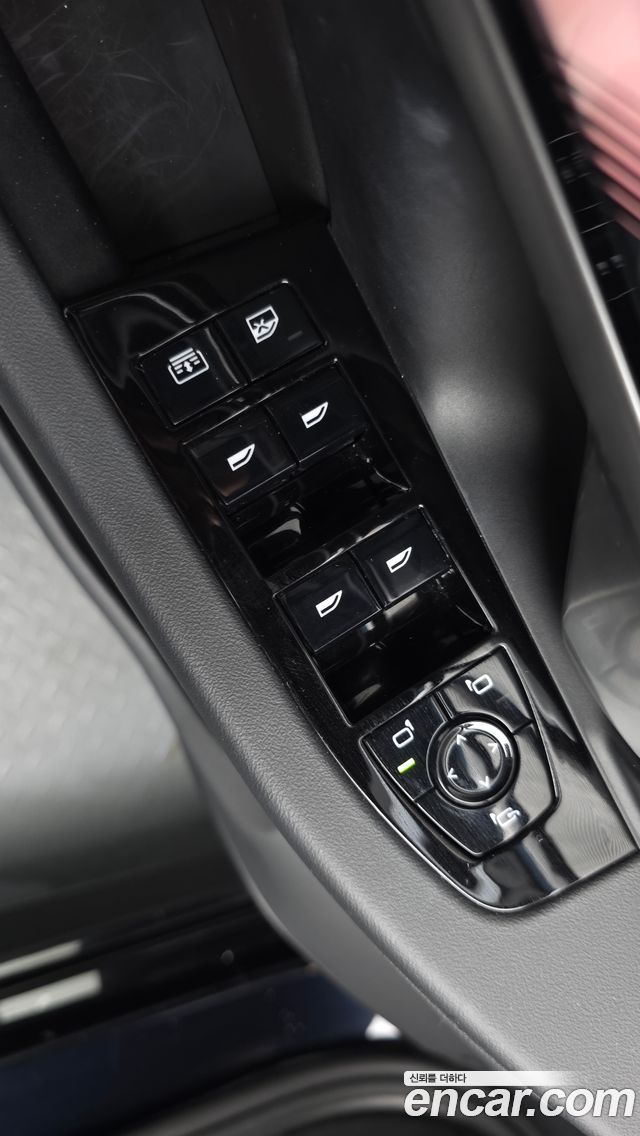 BMW 5 Series (G60) 530e M Sport 2025 — фото 41